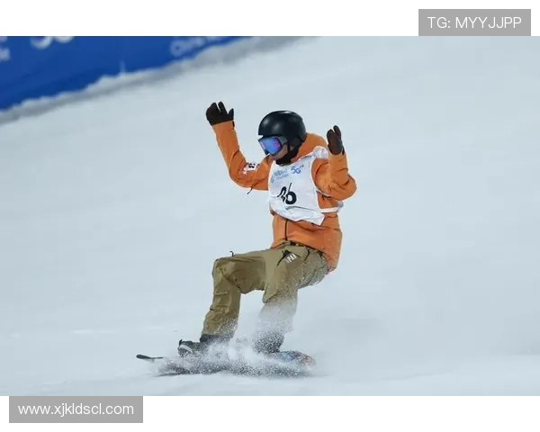 德国男子滑雪世界杯冠军（德国滑雪队队服）sports